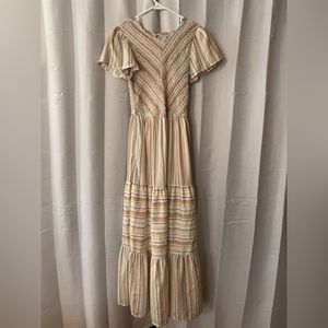 Women’s short sleeve dress